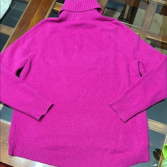 J.Crew luxe Alpaca & Wool blend Magenta Pink Turtleneck Sweater - Picture 7 of 8